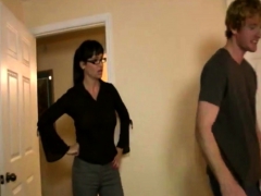 Milf Angie Niore scolds Joey for not writing his class